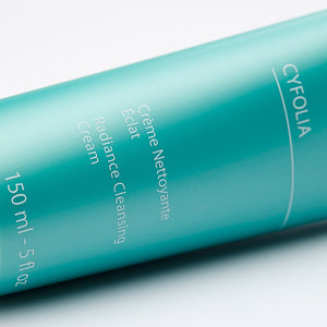 Side view of Phytomer Cyfolia tube showing Radiance Cleansing Cream text
