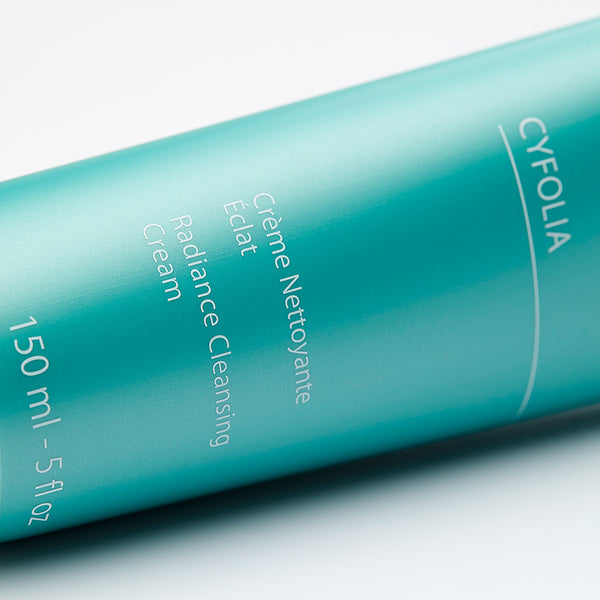 Side view of Phytomer Cyfolia tube showing Radiance Cleansing Cream text