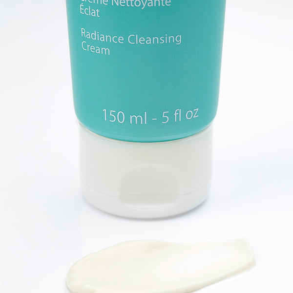 Bottom of Phytomer Cyfolia tube showing 150 ml 5 fl oz volume with cream visible