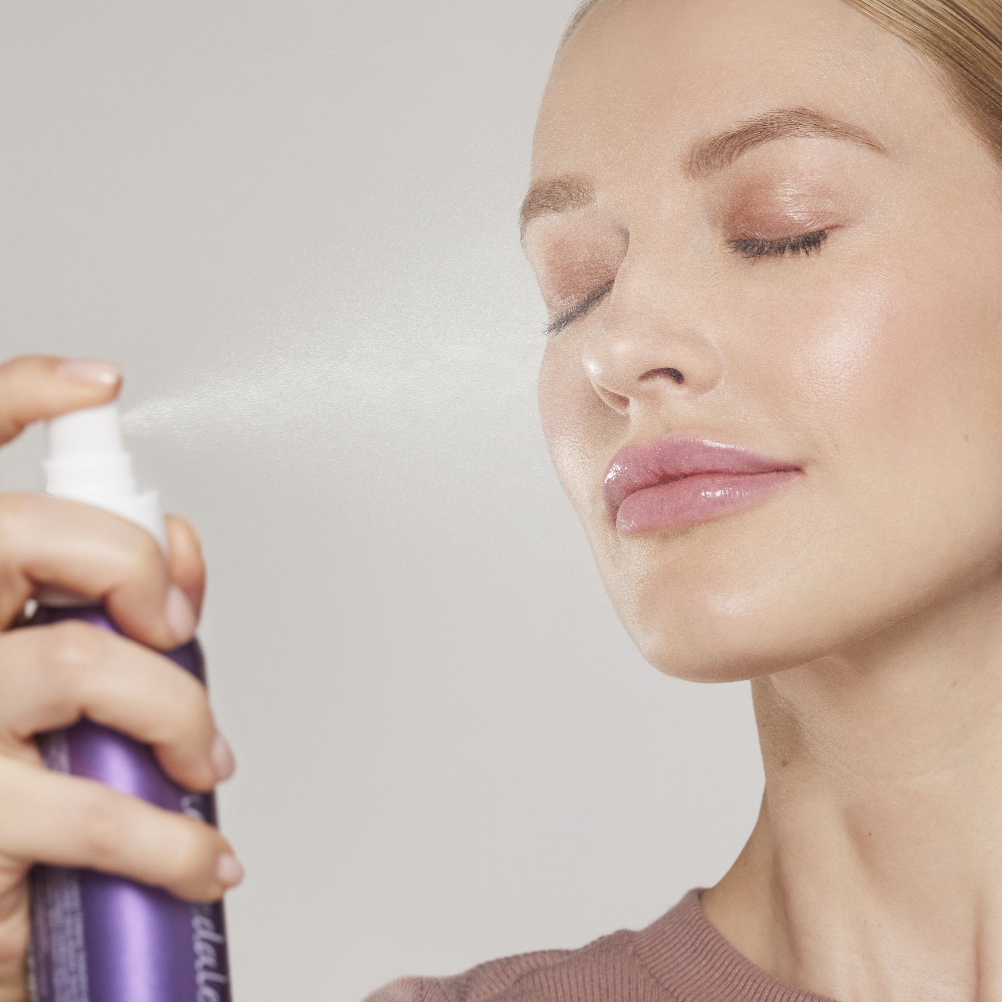 Calming Lavender Hydration Spray | Jane Iredale