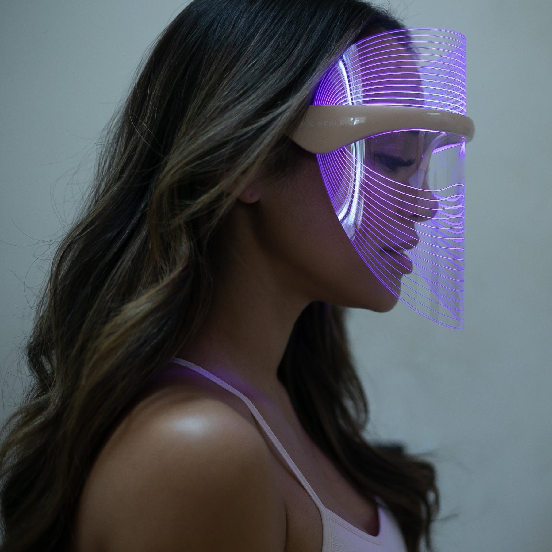 LED Light Therapy Visor | Vie Healing